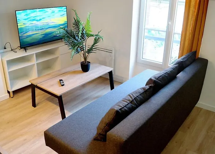 Апартаменты The Cozy Downtown Duplex Шеврёз